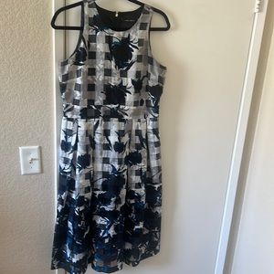 Ivana trump brand  beautiful dress 👗